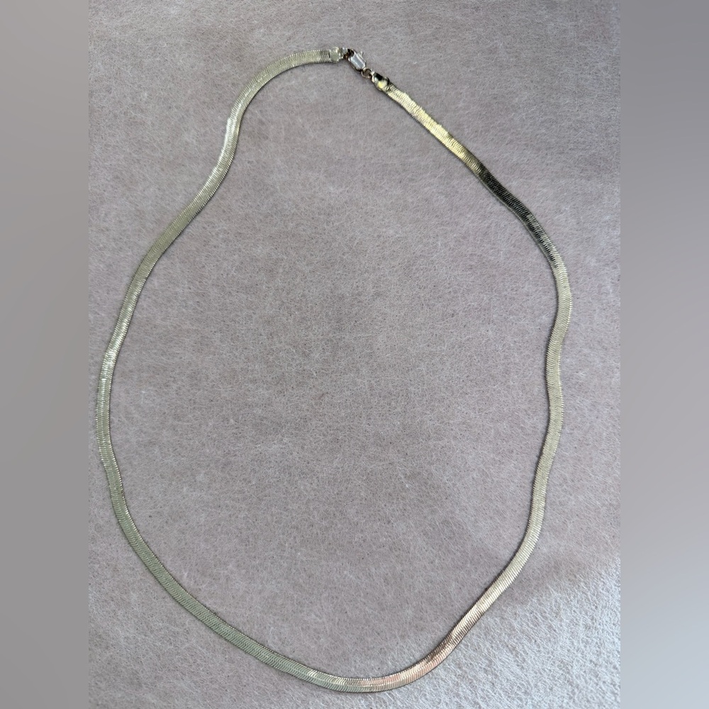 Elegant costume Gold Necklace